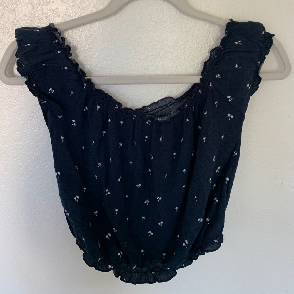 Brandy Melville Blue Palm Tree shirt. One size